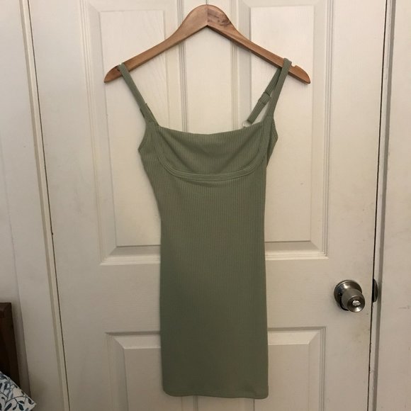 Valentina Dress in Khaki - Picture 2 of 4